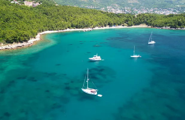 ⛵️ Vandens transporto priemonių sekimas su Ruhavik